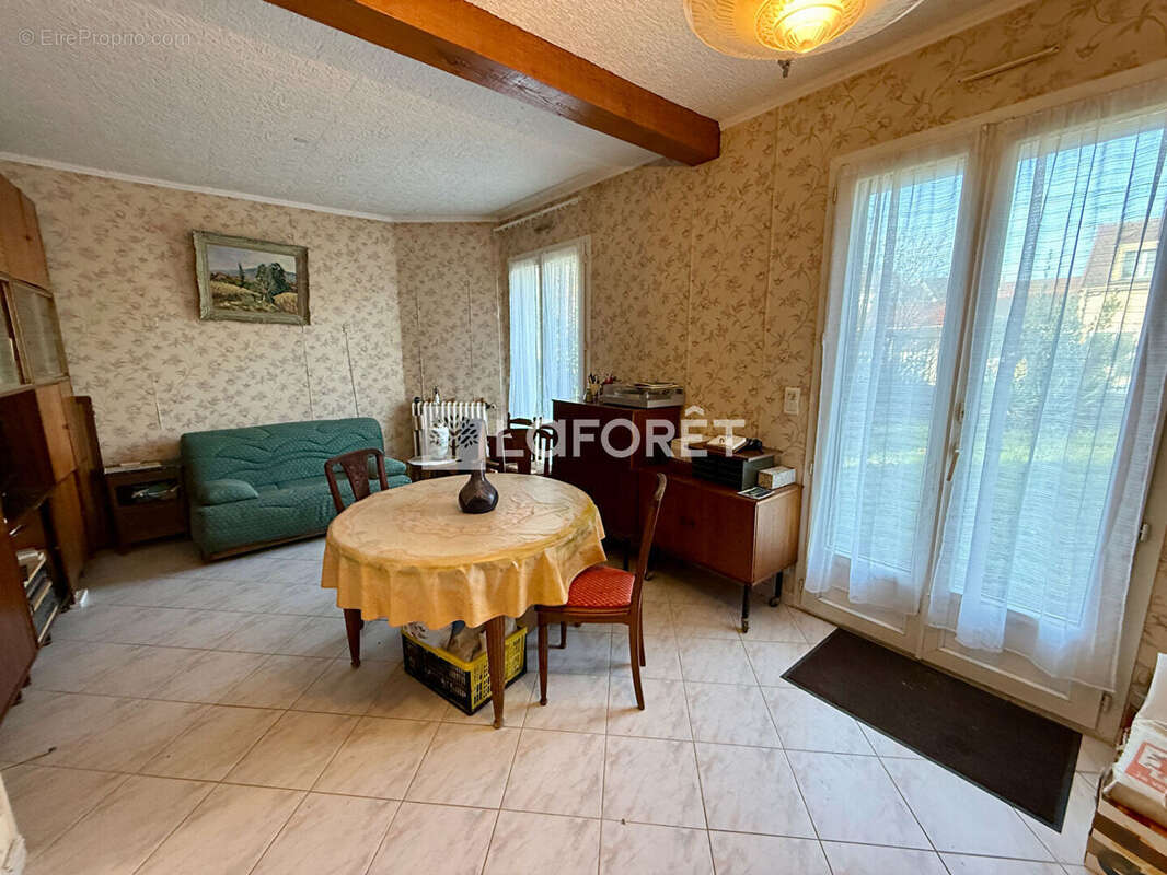 Maison à JUVISY-SUR-ORGE