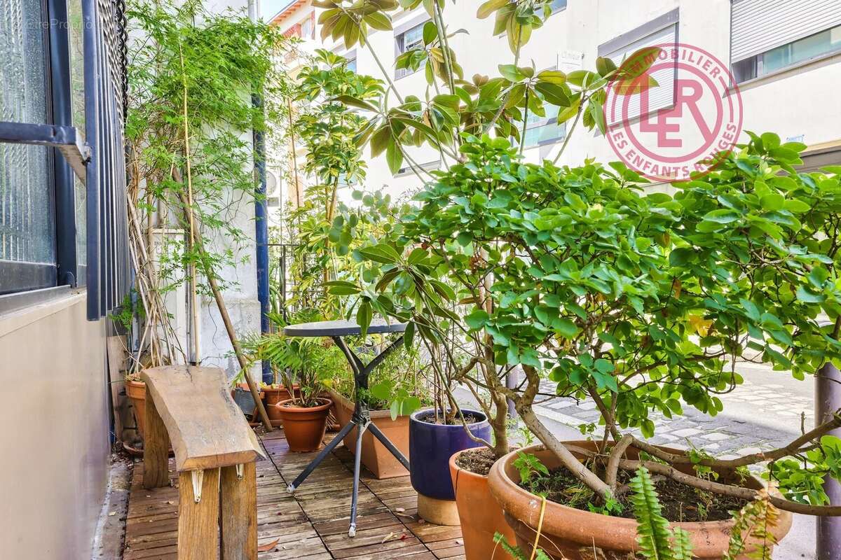Appartement à PARIS-19E