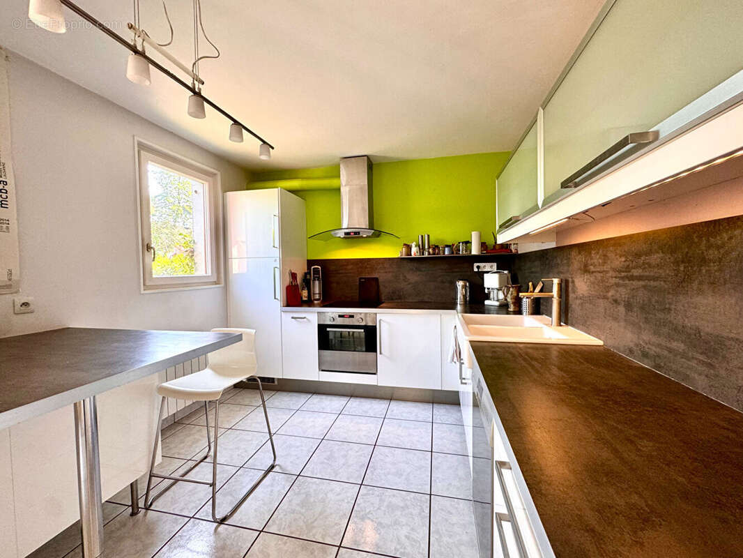 VIRY : Maison familiale lumineuse de 130 m² avec jardin au calme - photo 6