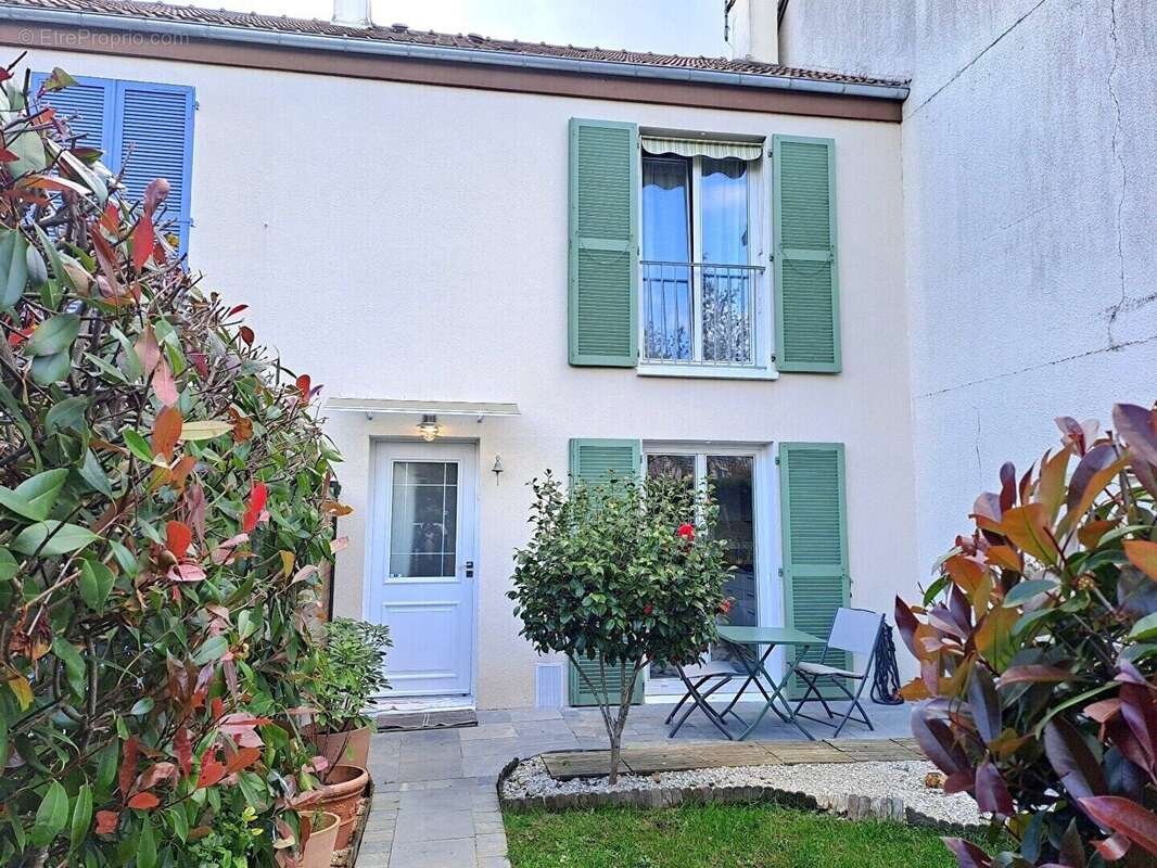 Maison à RAMBOUILLET