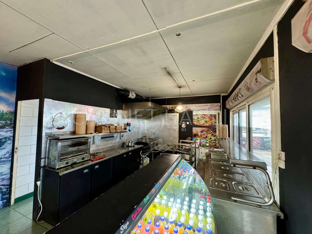 Commerce à SAINT-LEU