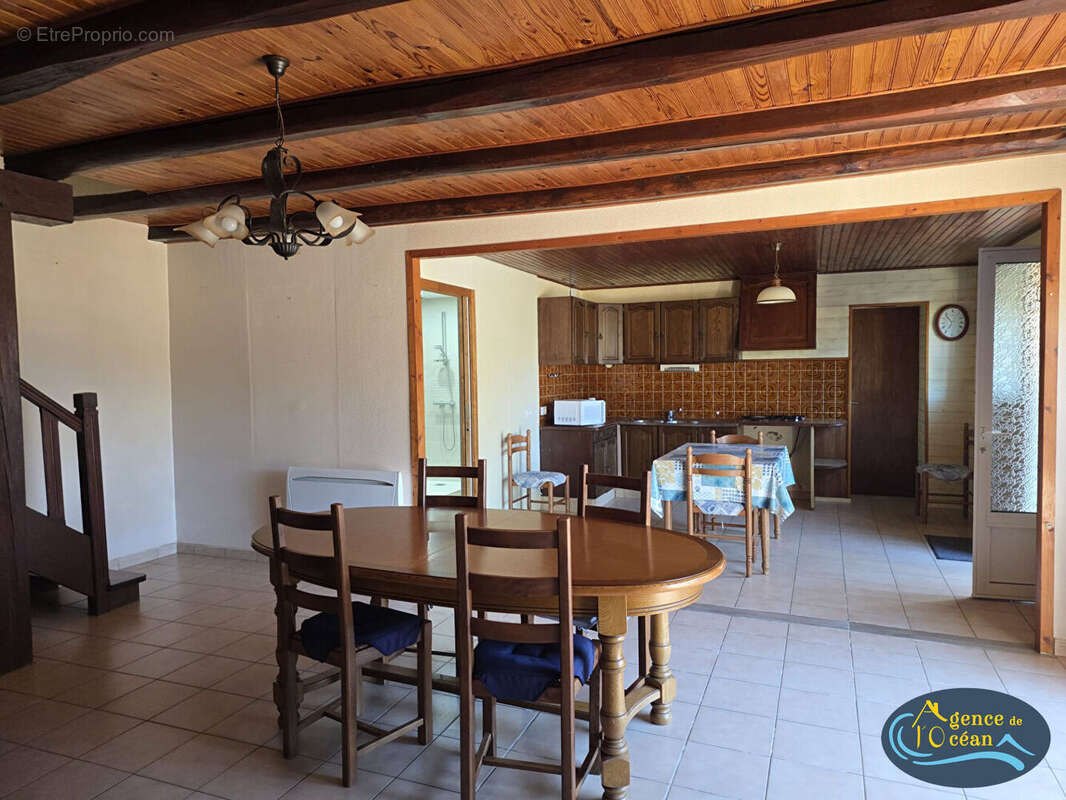 Maison à CAMOEL
