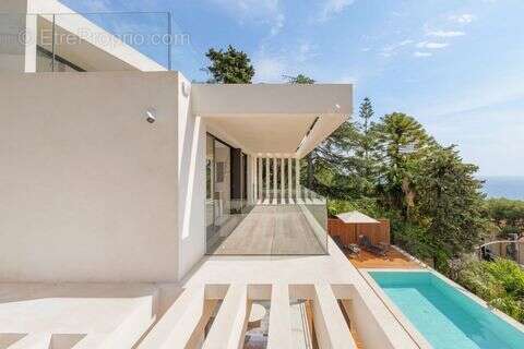 Maison à ROQUEBRUNE-CAP-MARTIN