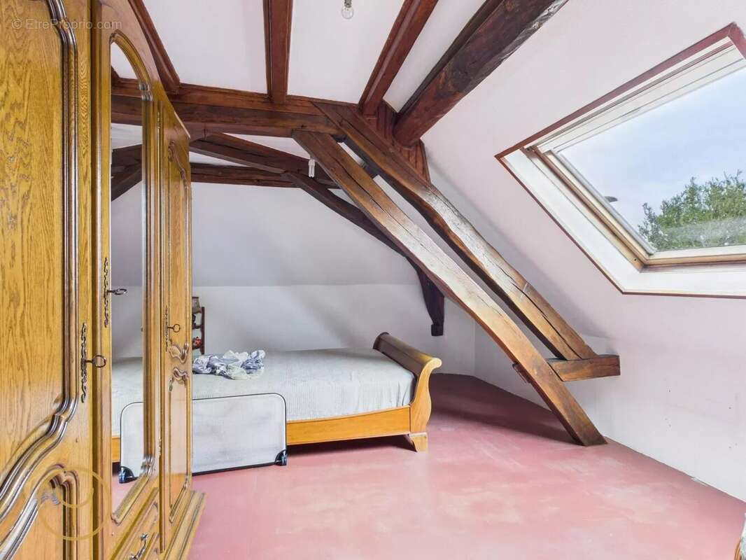 Maison à CHARNY-LE-BACHOT