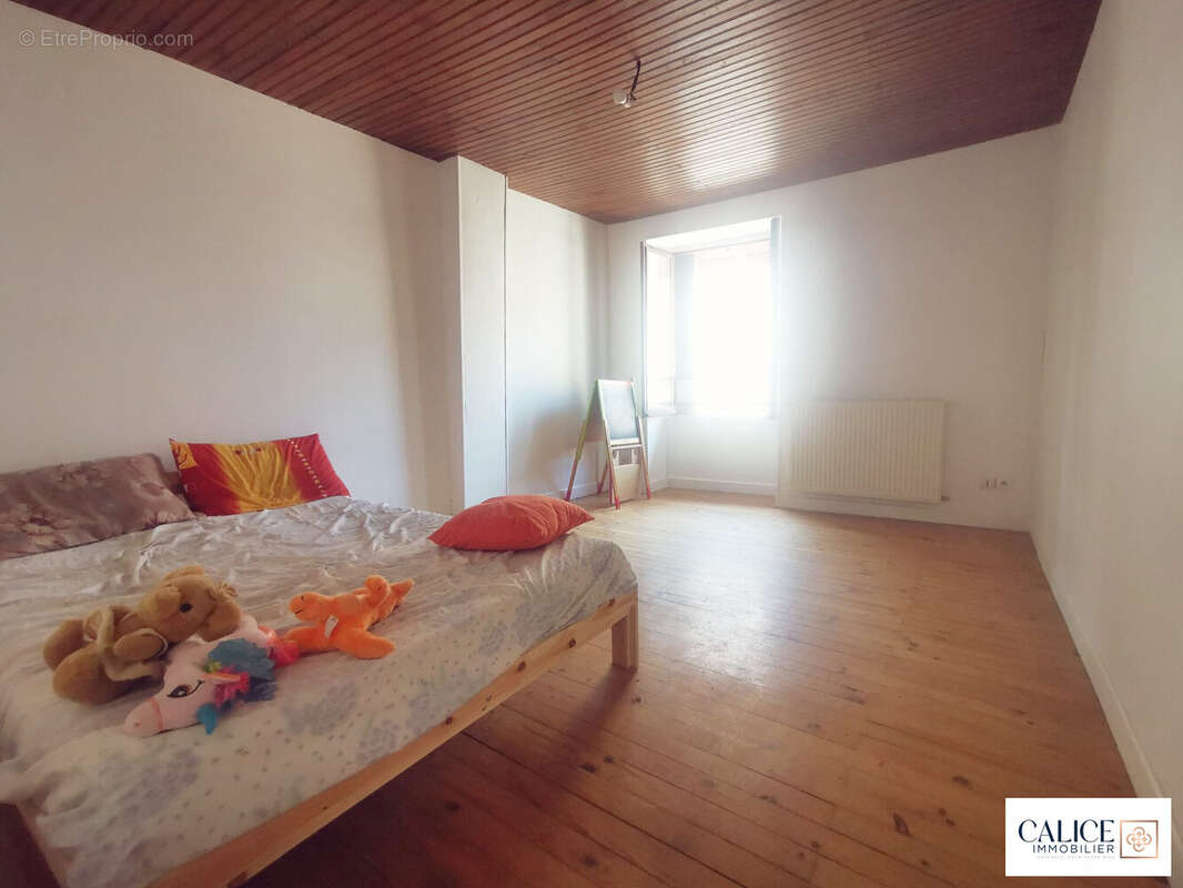 Appartement à SAINT-VALLIER