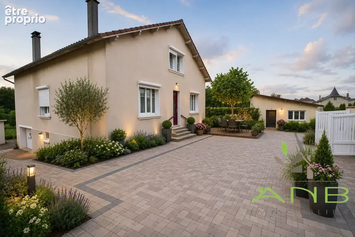 Photo avec idée végétalisation  - Maison à SAINT-MATHIEU