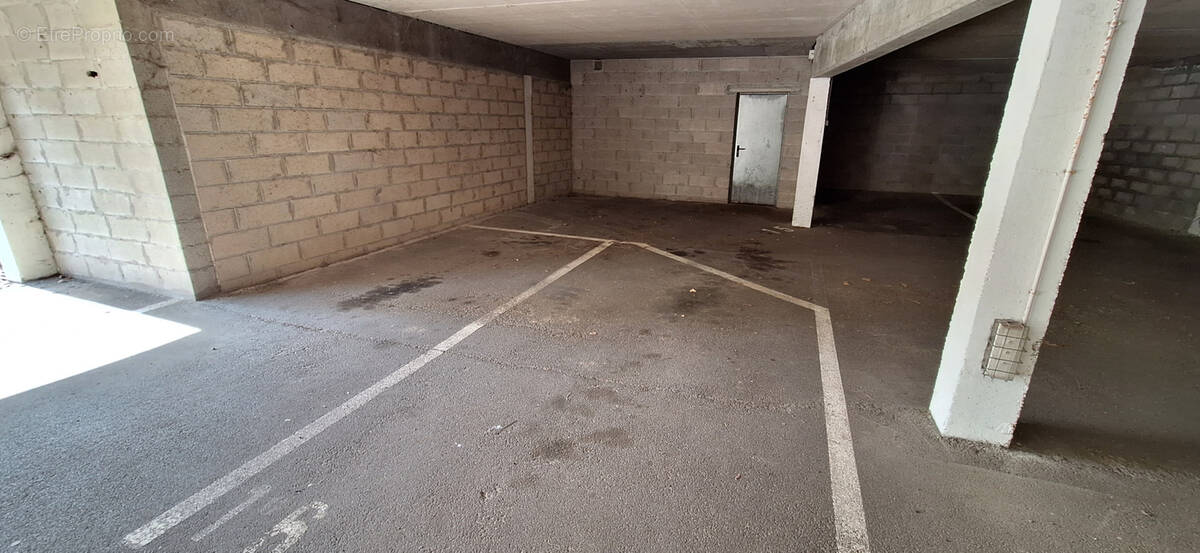 Parking à AMIENS
