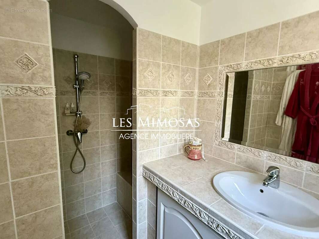 Maison à FREJUS