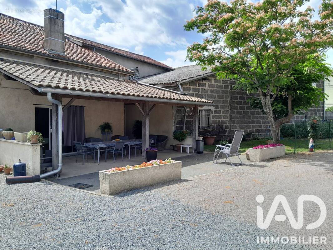 Photo 1 - Maison à LES EGLISOTTES-ET-CHALAURES