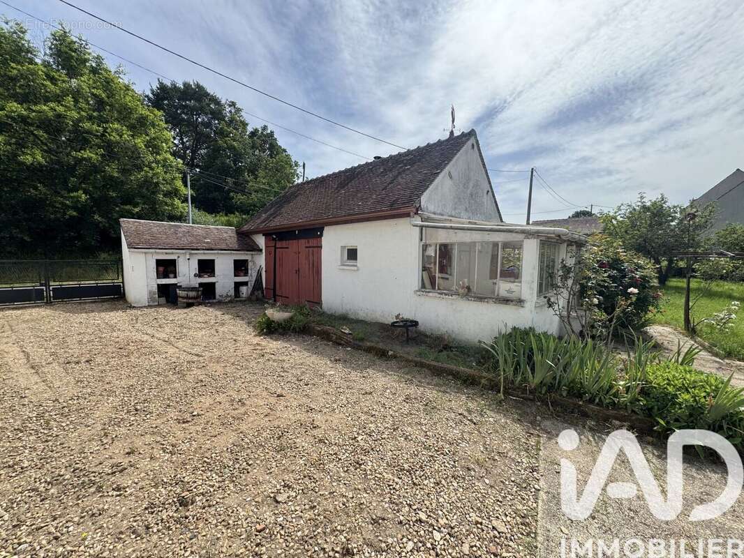 Photo 4 - Maison à LES BORDES