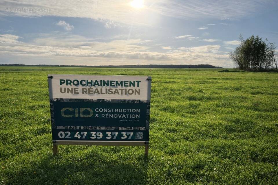 Terrain à CHAMBOURG-SUR-INDRE