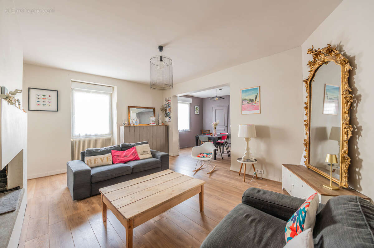 Appartement à NANTES