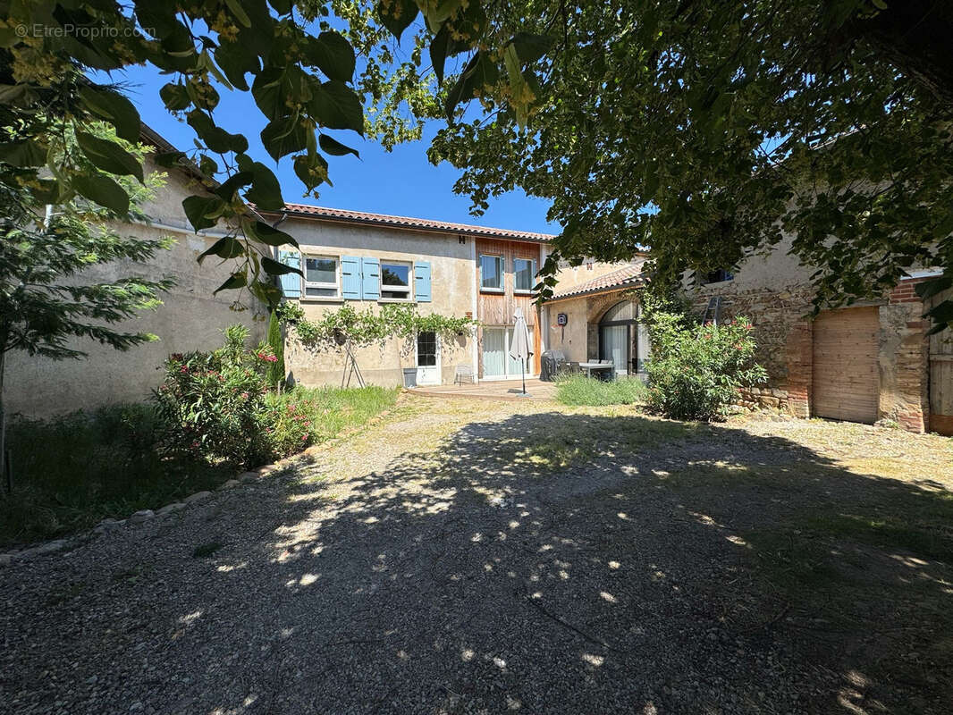 Maison à CHAVANAY