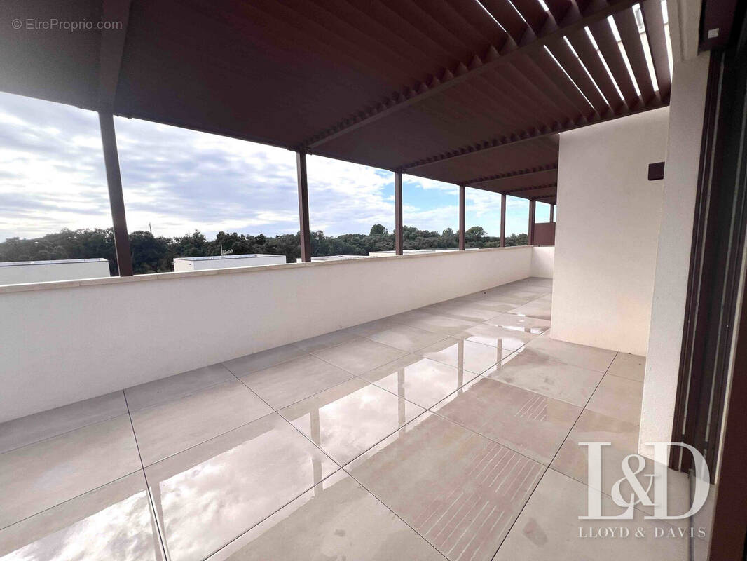 Appartement à CASTRIES