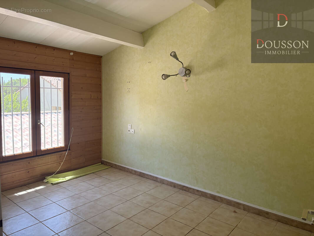 Appartement à UZES