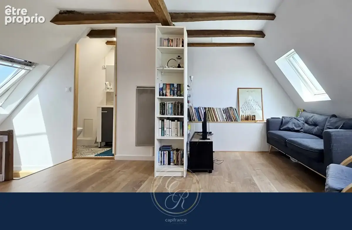 Maison de caractère au cœur de village ligérien - Volumes, charme et multiples possibilités - photo 12