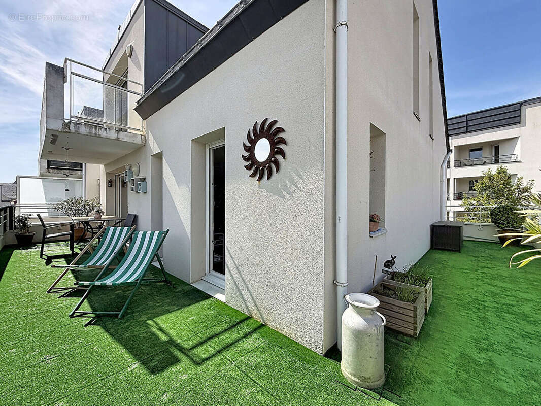 Appartement à SURZUR
