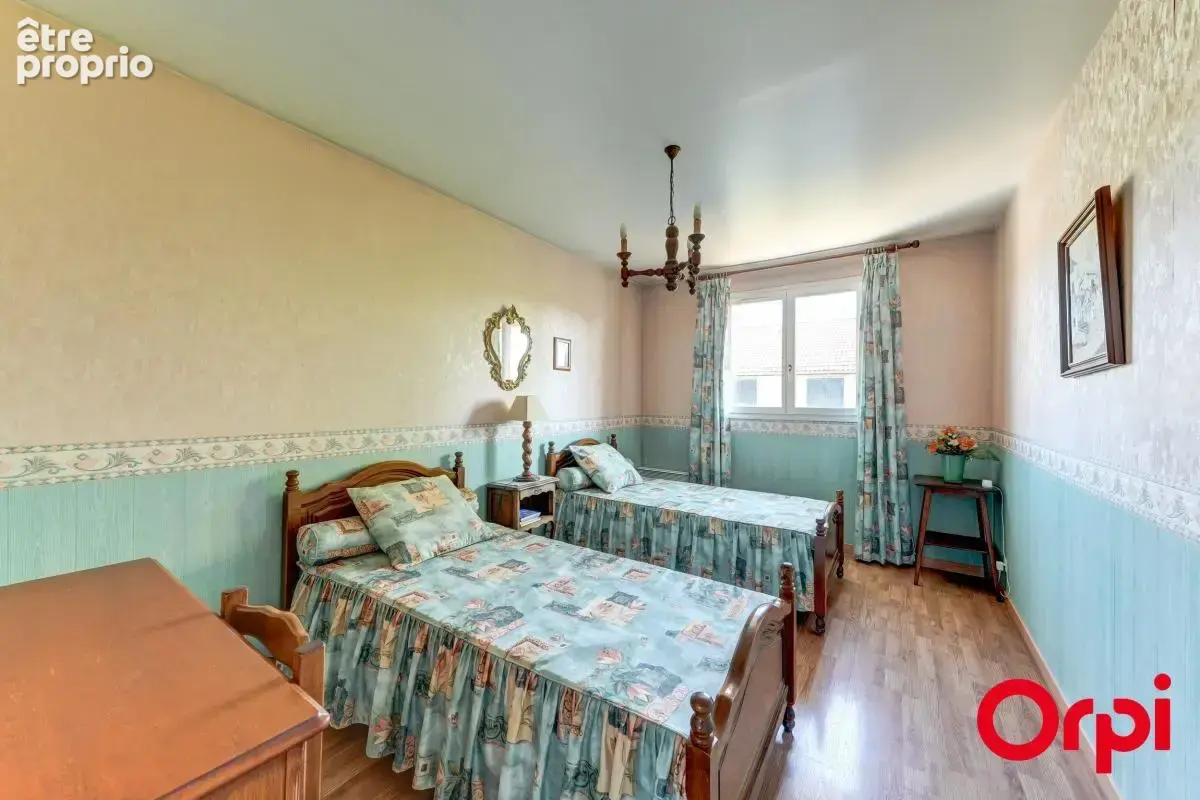 Maison familiale 4 chambres de plus de 130 m2 dans le secteur recherché des Tarentelles - photo 16