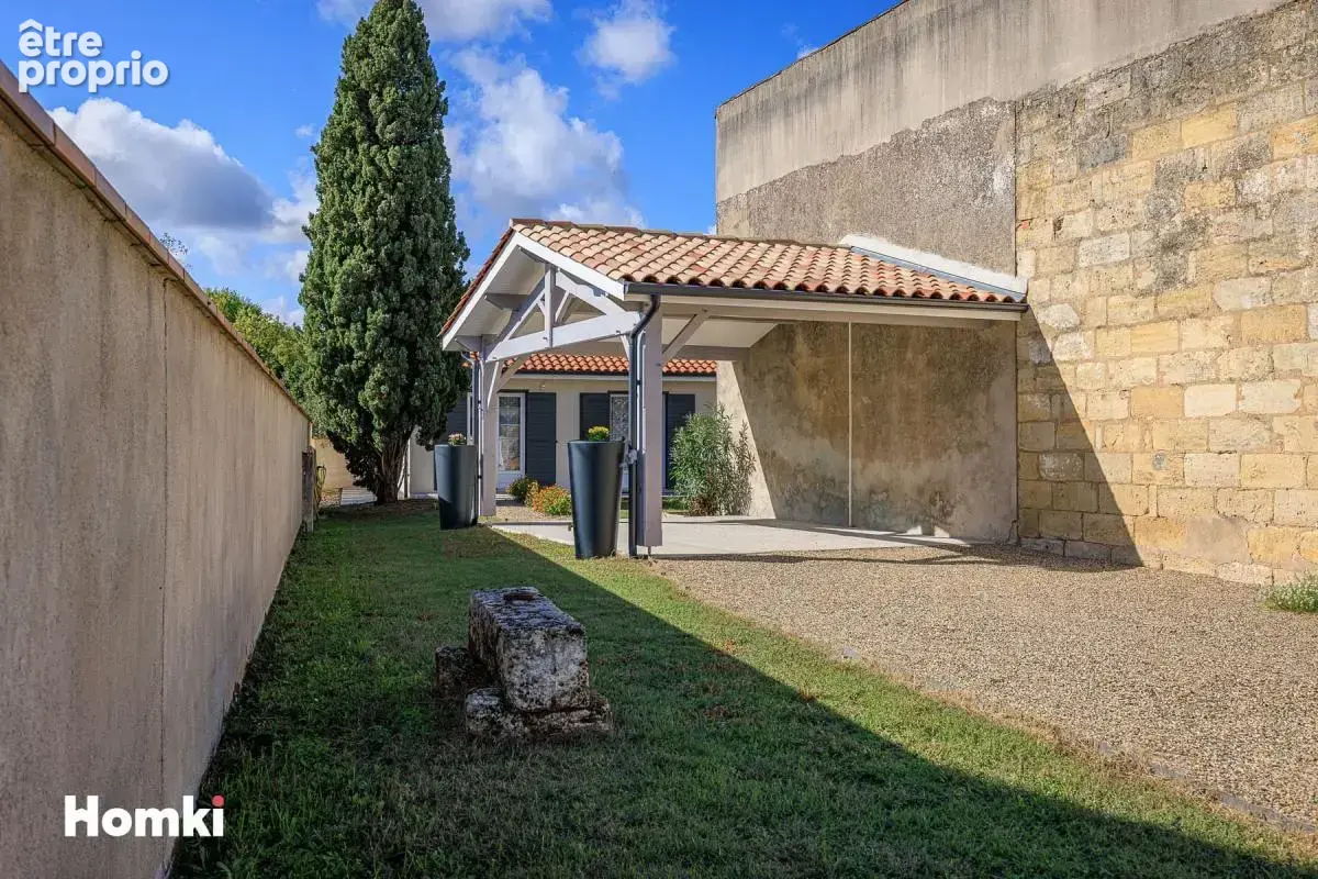 Maison de ville T6 de 177 m² à Libourne 33500 - photo 2