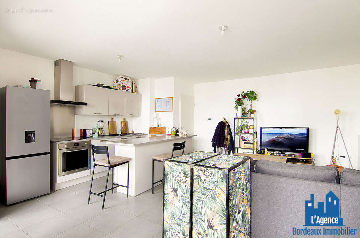 Appartement à BORDEAUX