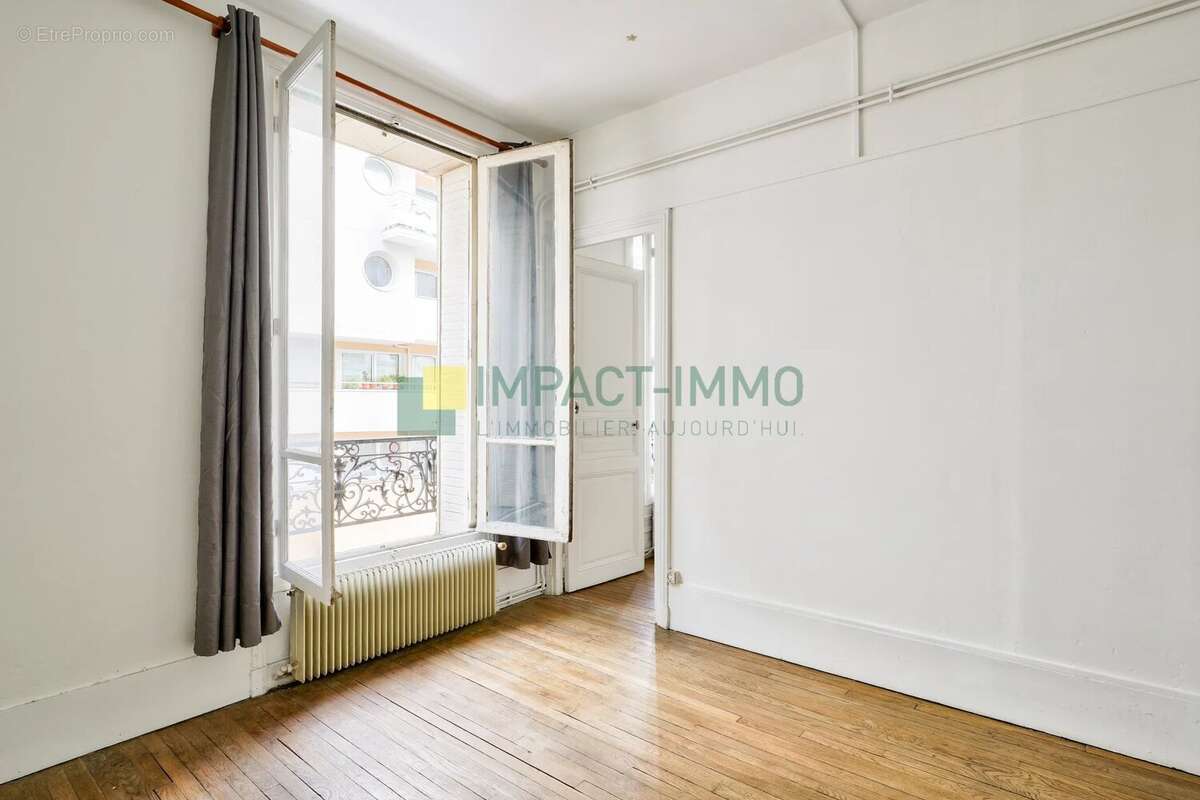Appartement à CLICHY