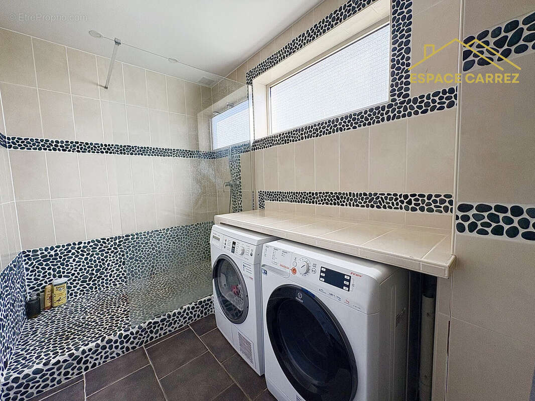 Appartement à LES LILAS