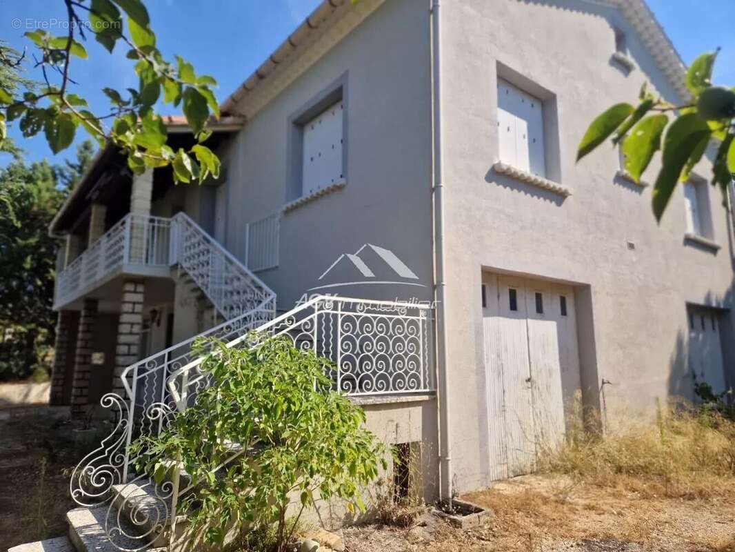 Maison de 192 m², 5 chambres -Terrain de 1000m² - photo 2