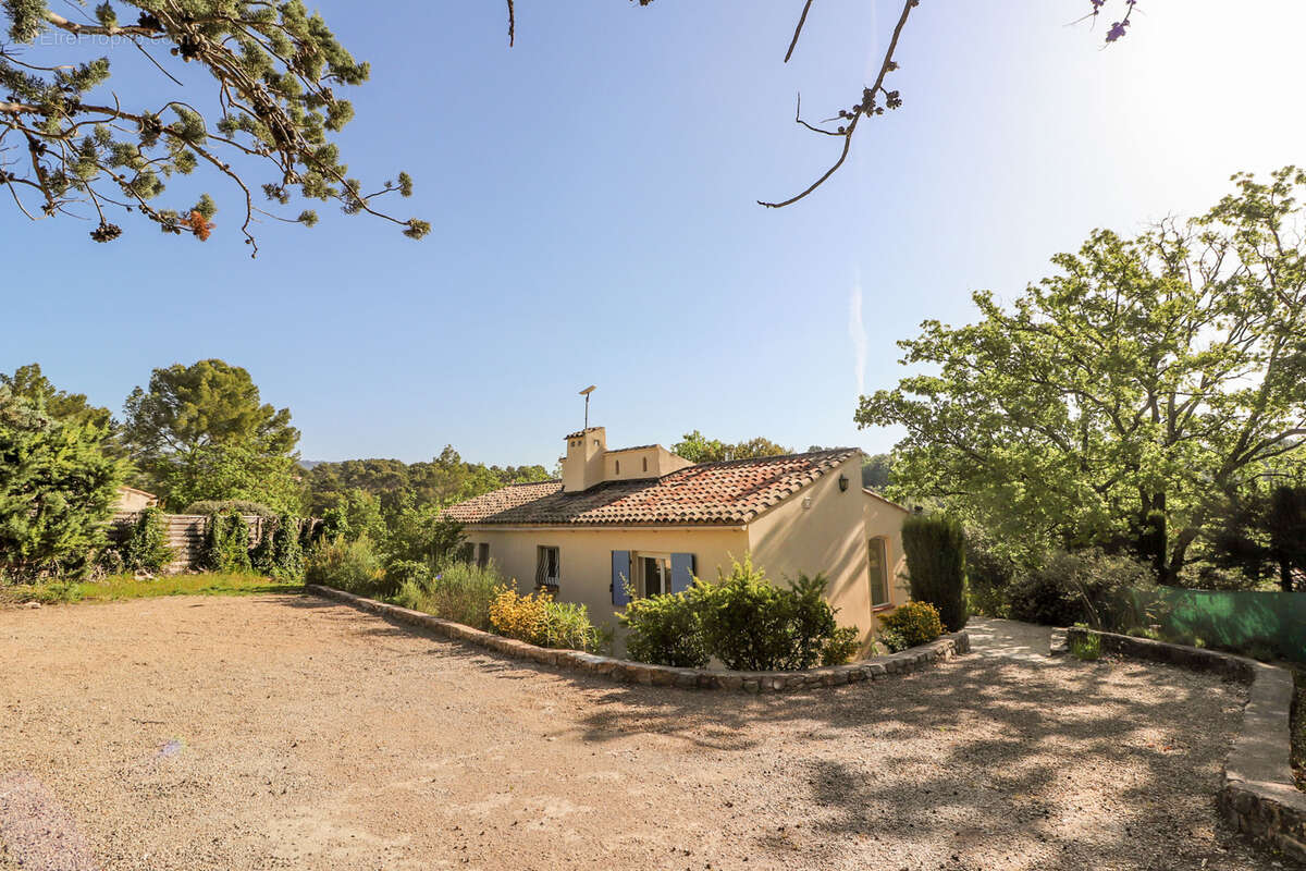 Maison à FLAYOSC