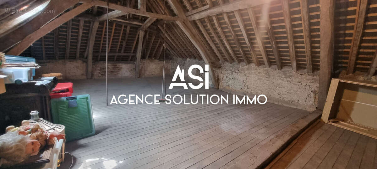 Maison à SAINT-GERMAIN-DE-COULAMER