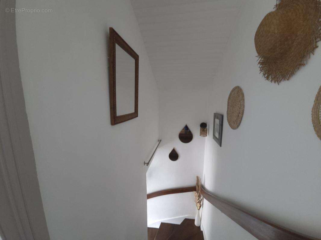 LE SOURN  (56) -Maison de caractère des années 1930 3 chambr - photo 11