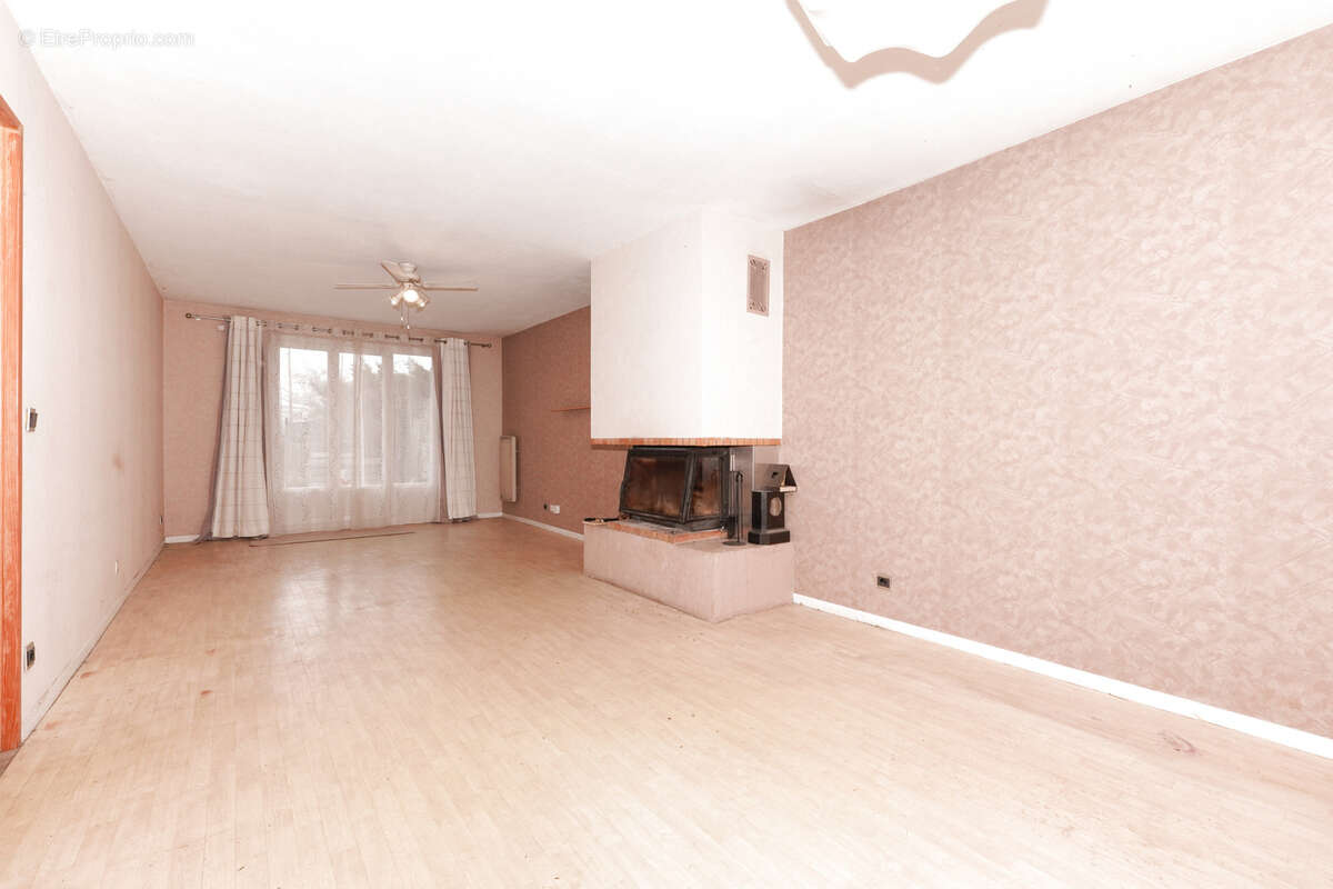 Maison à PONT-DU-CHATEAU