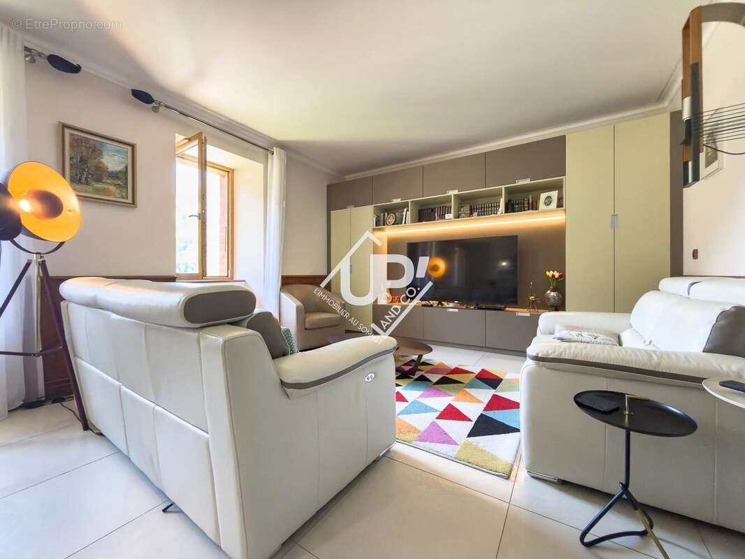 Appartement à BONNEVILLE