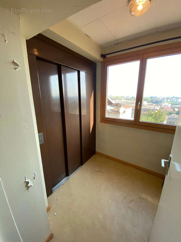 Appartement à SERRIERES