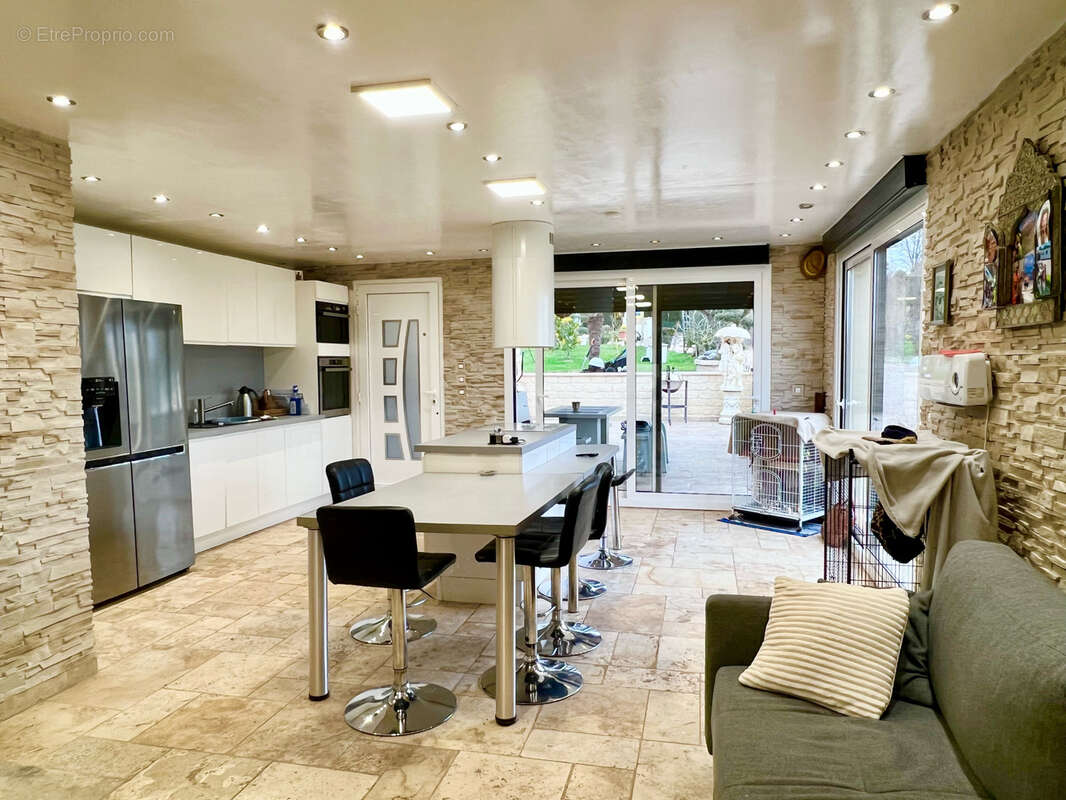 Autre à VILLIERS-SAINT-FREDERIC