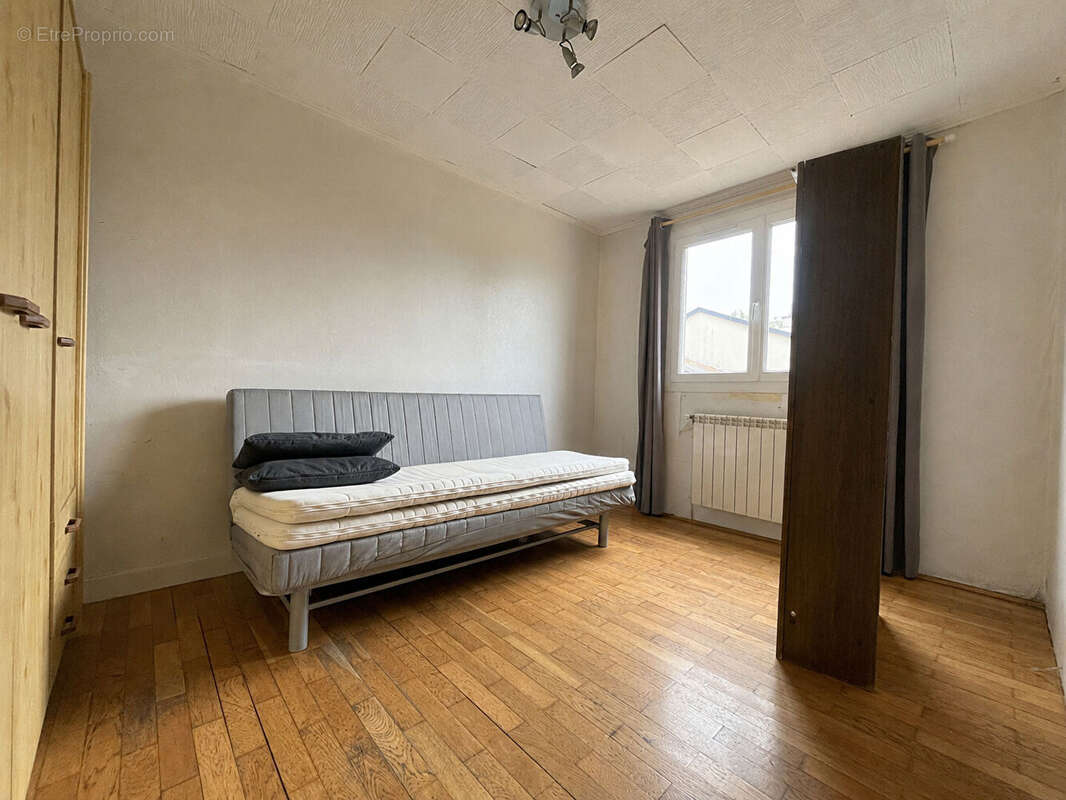 Maison de plain-pied à Méru. - photo 4
