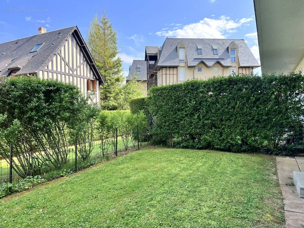 Appartement à BLONVILLE-SUR-MER