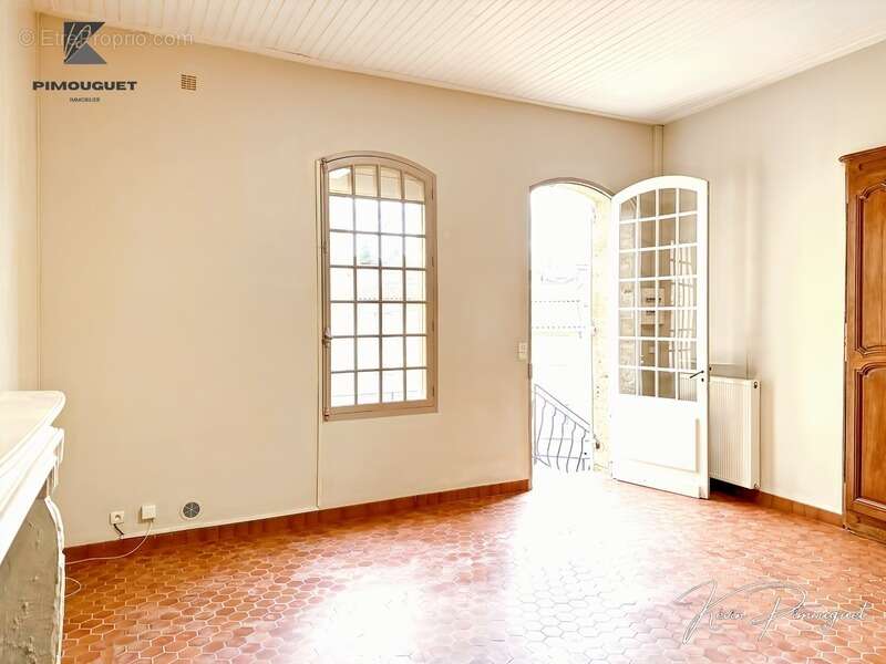 Maison à CASTILLON-LA-BATAILLE