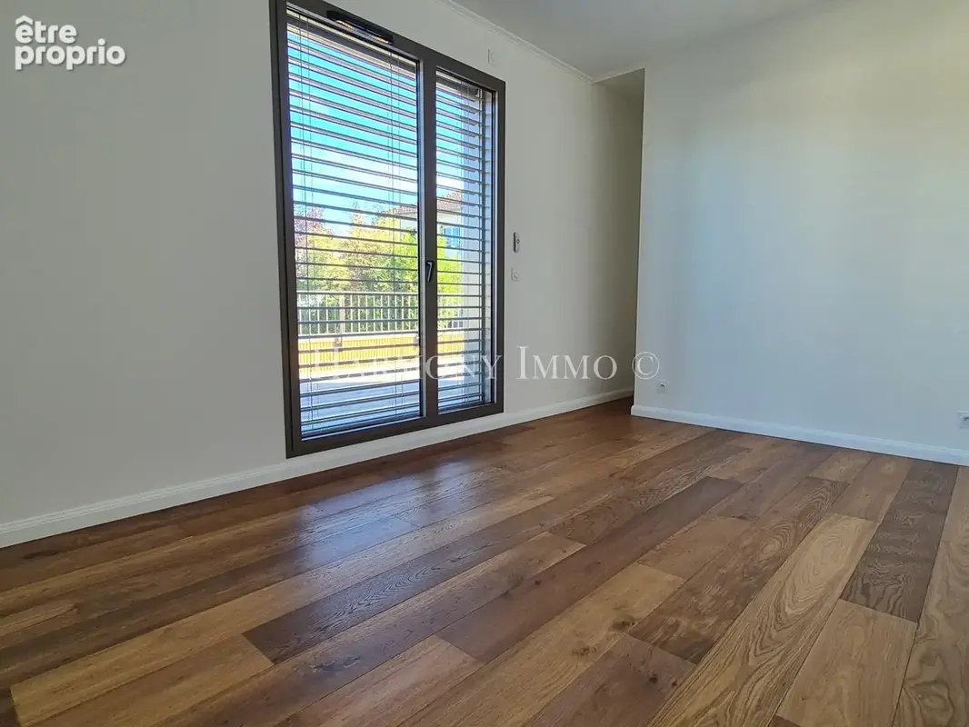 Villa neuve de 167 m2 avec 5 chambres et piscine - photo 13