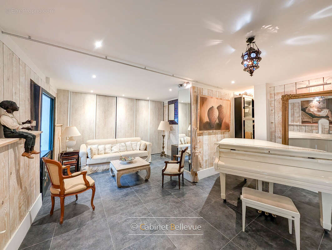 Appartement à SEVRES