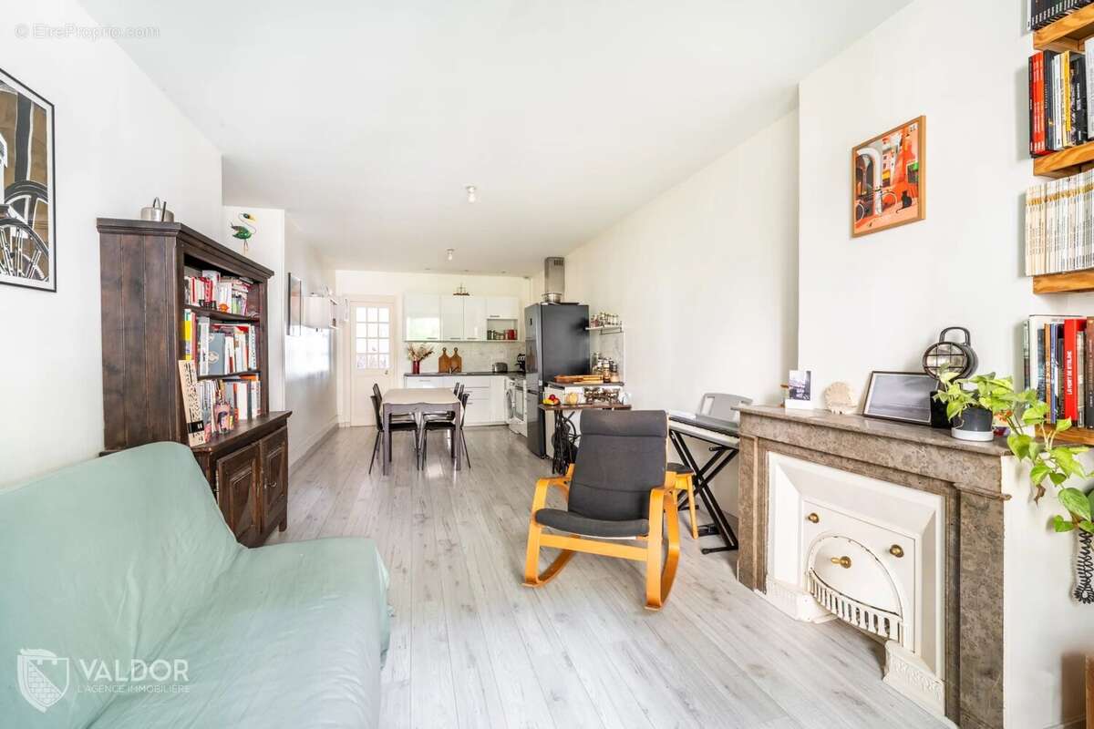Appartement à LYON-6E
