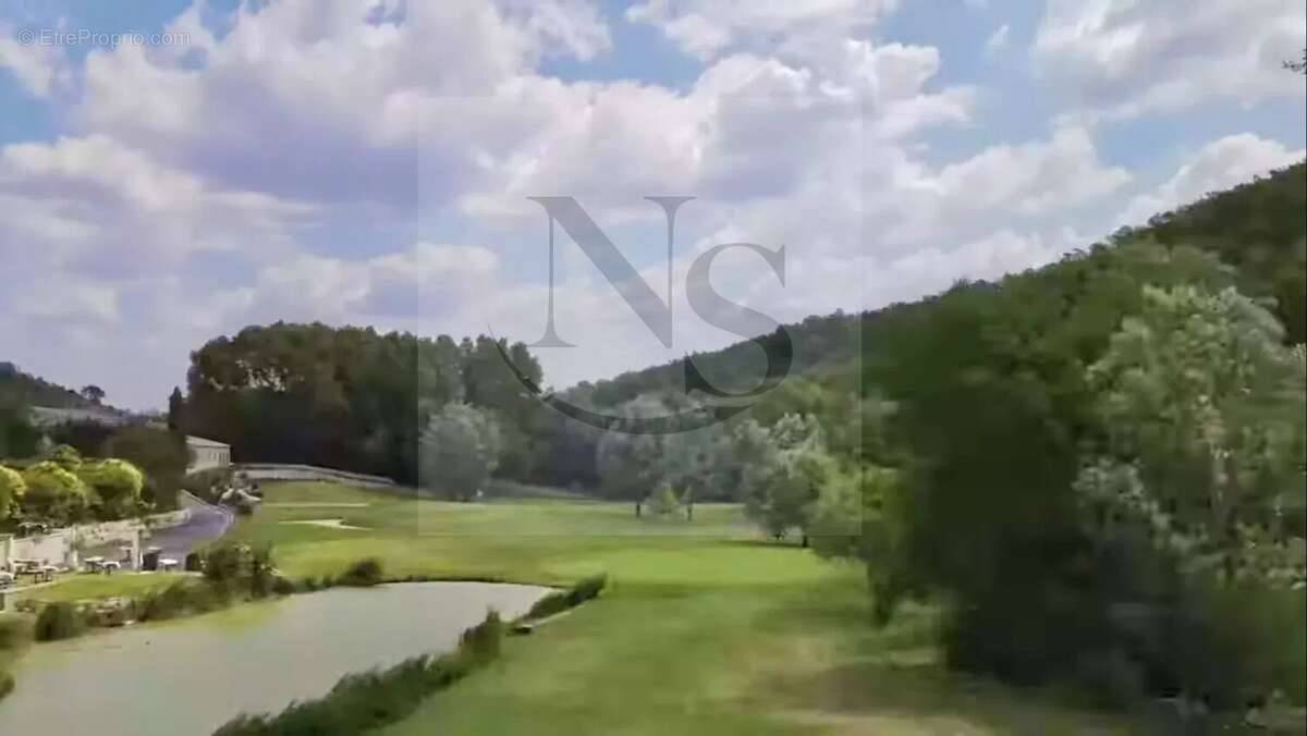 Maison à AIX-EN-PROVENCE