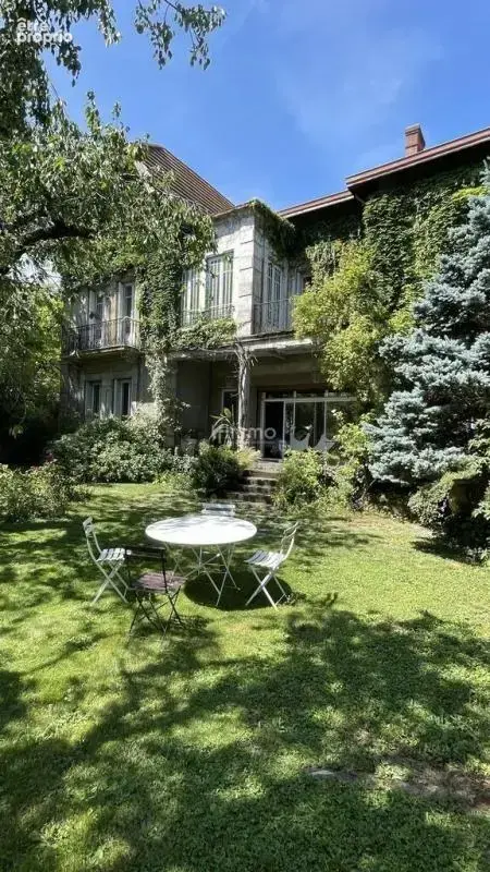 435 m² pour Coworquie  étudiante ou intergénérationnelle - photo 3