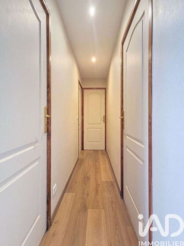 Photo 7 - Appartement à MARLY-LE-ROI