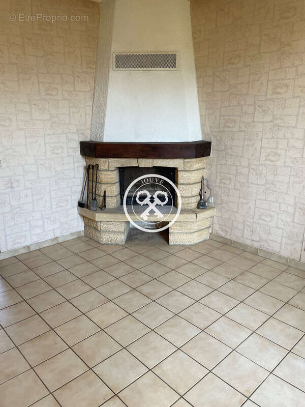 Maison la chapelle saint luc - photo 9