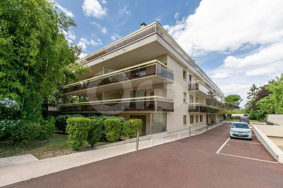 Appartement à BRY-SUR-MARNE