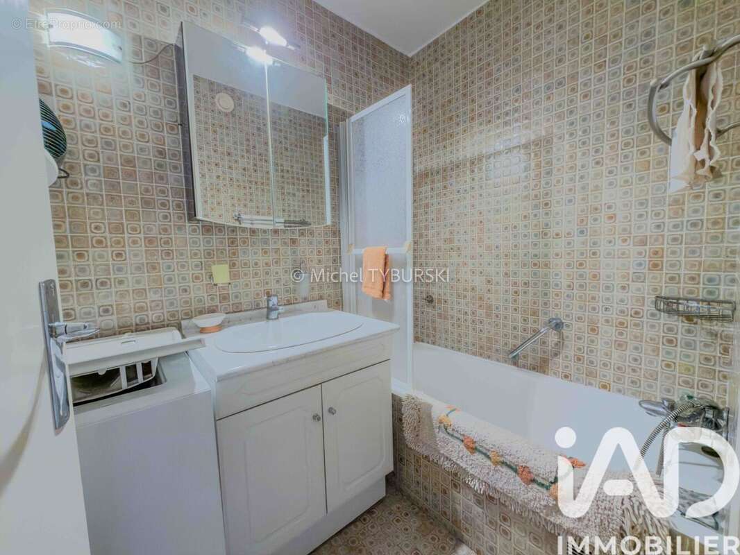 Appartement 40 m² à Saint-Raphael  - photo 9