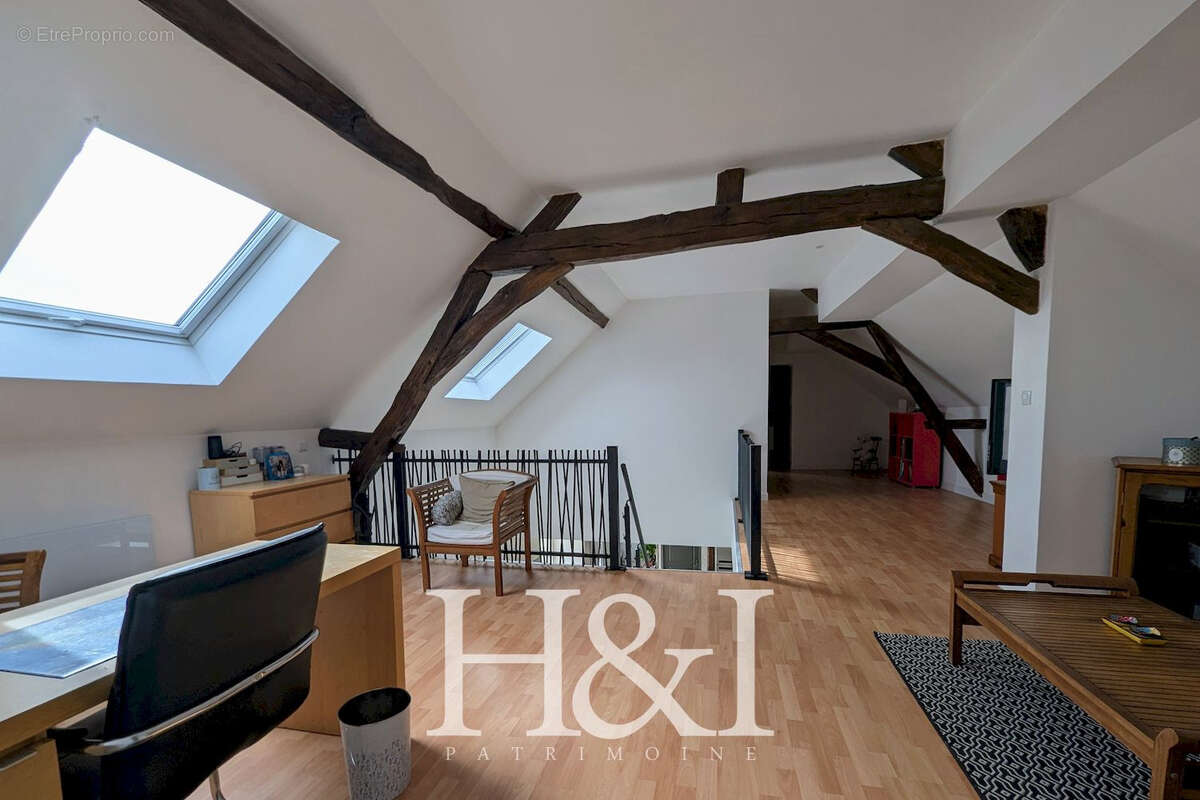 Maison à CHATELLERAULT