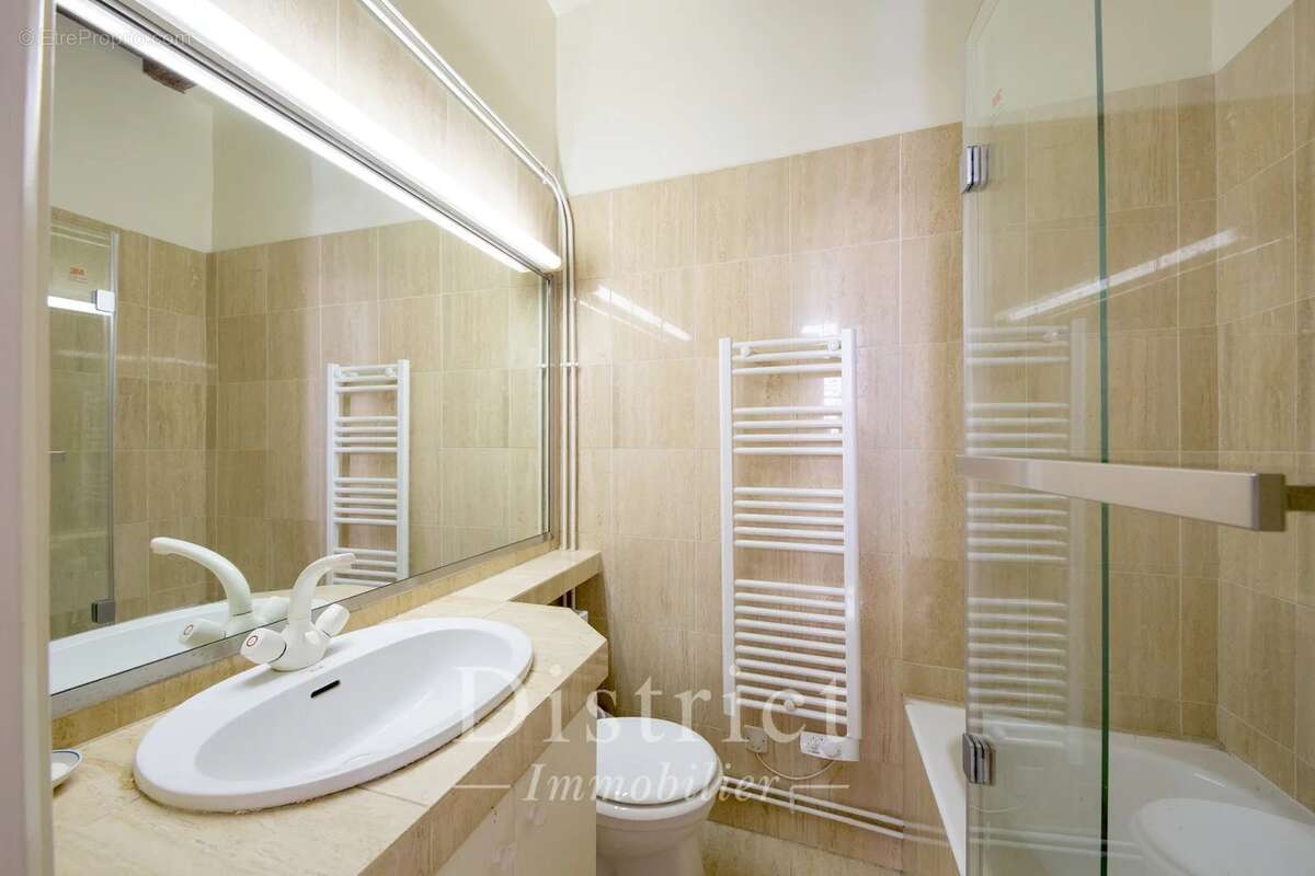 Appartement à PARIS-4E