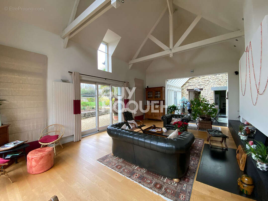 Maison à LA VILLE-ES-NONAIS