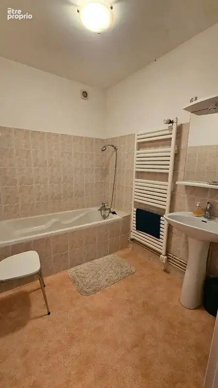 Maison La Tour Du Pin 5 pièce(s) 130 m2 - photo 13
